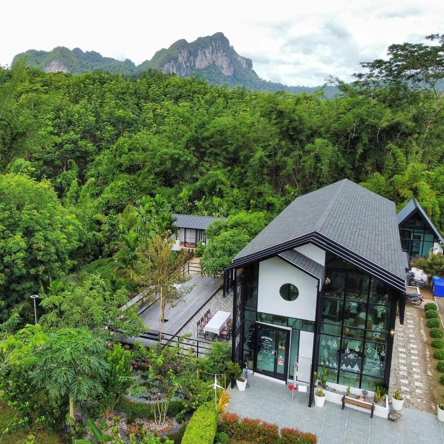 คุ้มกะลาหัวฟาร์มสเตย์ Ban Pha Saeng Lang Exterior foto